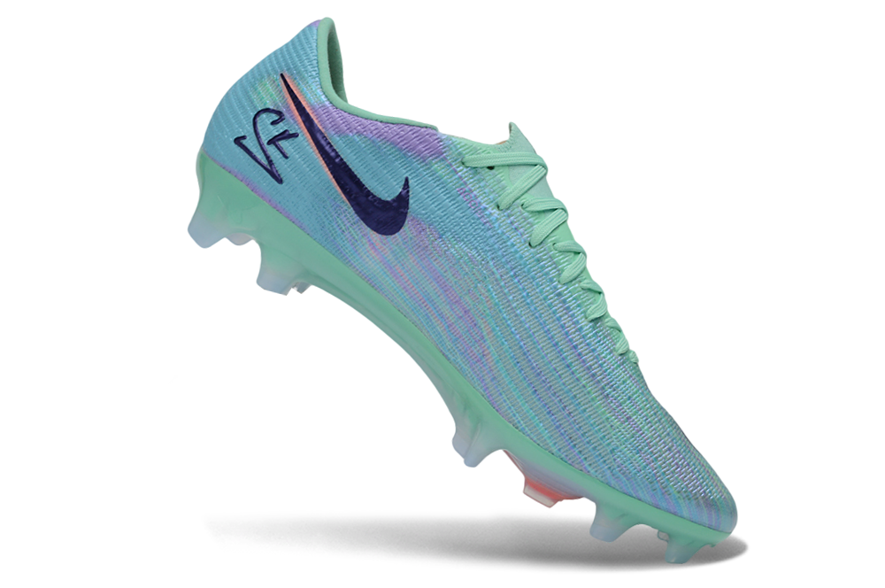 Superfly 11 Elite x Sam Kerr