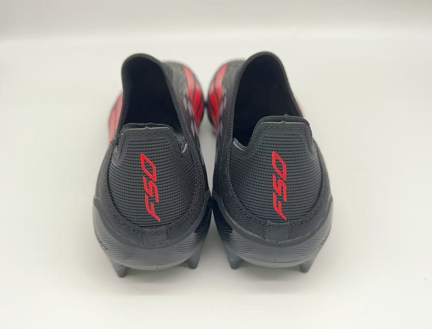 F50 laceless #31