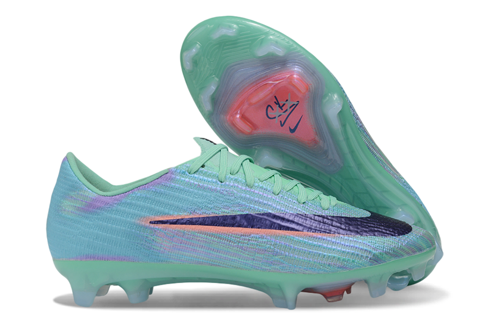 Superfly 11 Elite x Sam Kerr