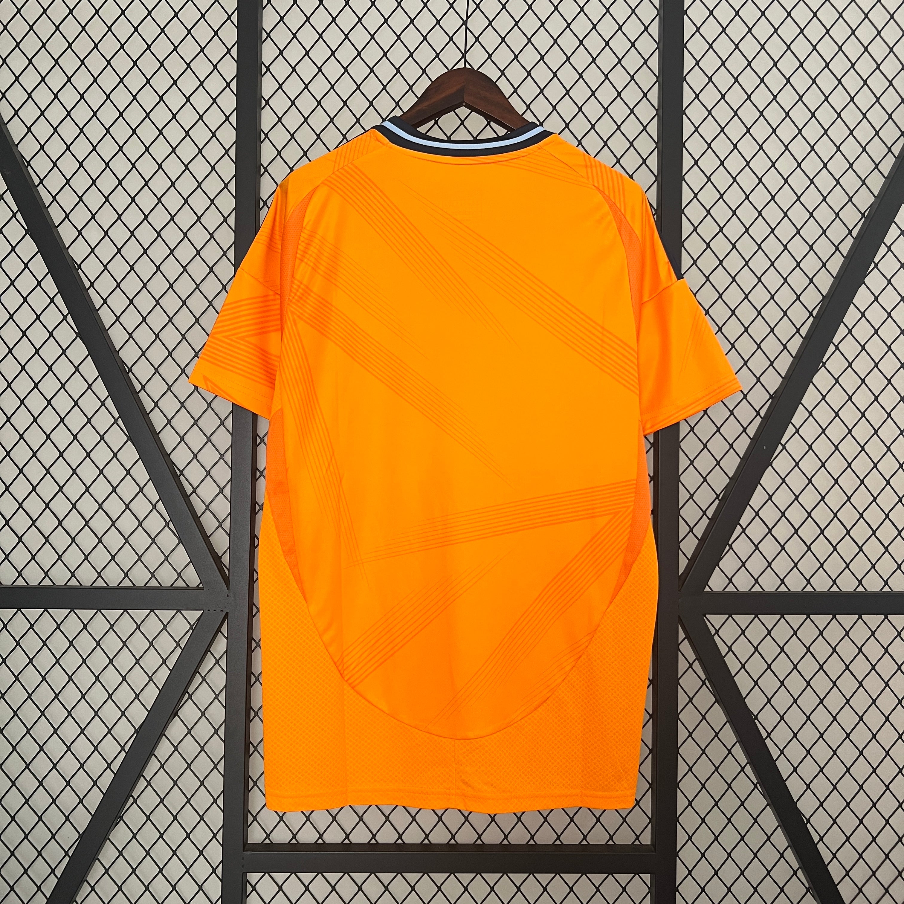 24-25 Real Madrid Away - Man Fan version
